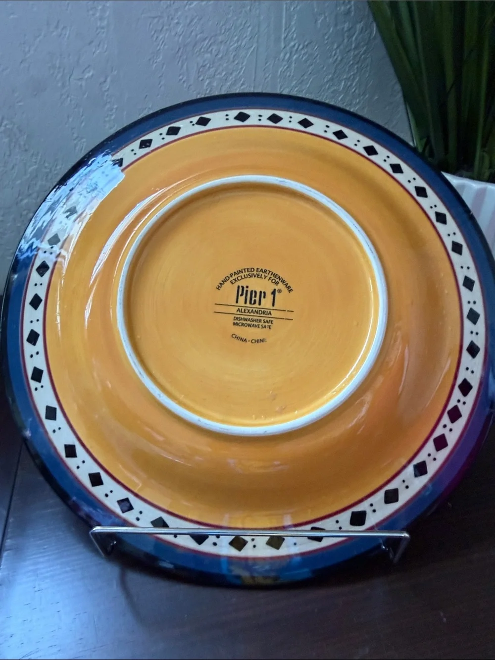 one Pier 1 Hand-Painted Floral Ceramic Dinner Plate - Orange Center